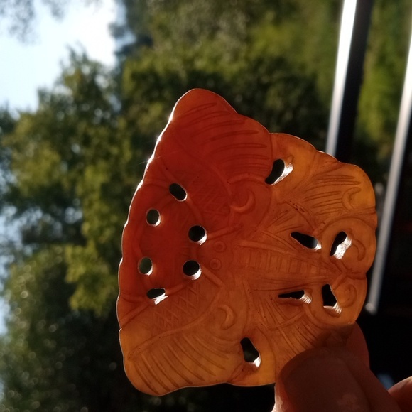Jade Handcarved Very Vintage Set Two Butterfly/Moth Asian - Picture 3 of 9